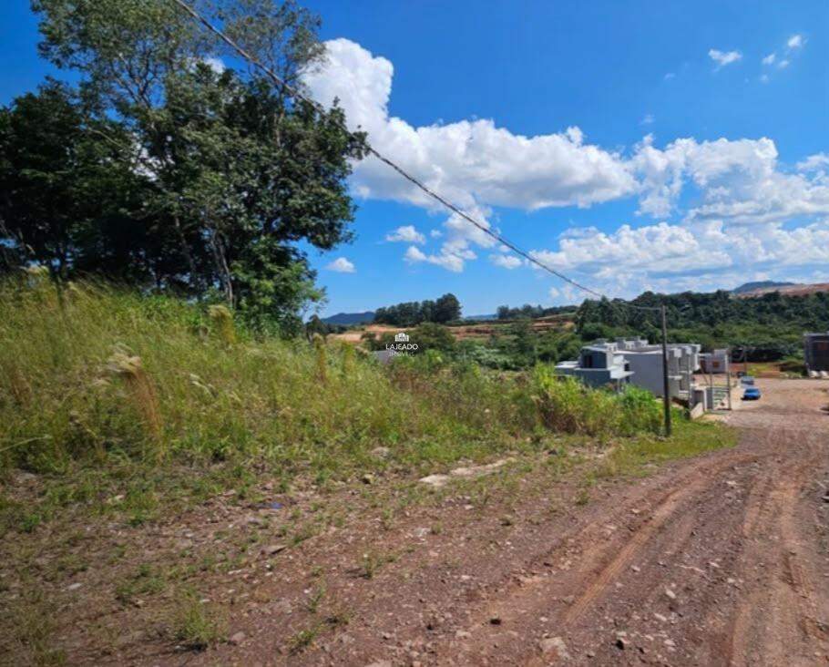Terreno à venda no Conventos: