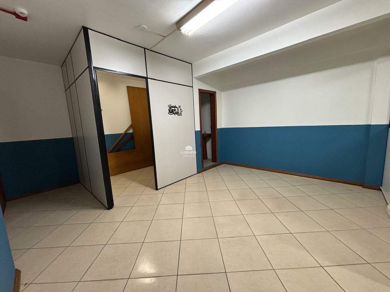 Sala comercial à venda no Centro: