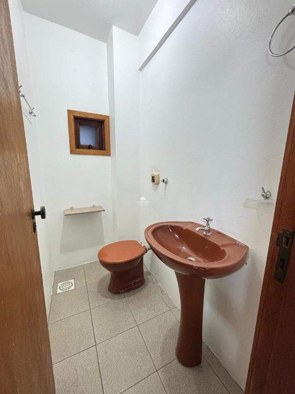 Sala comercial à venda no Centro: