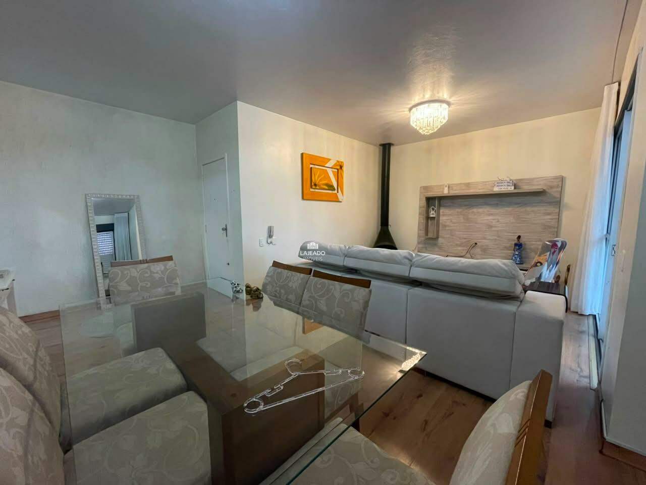Apartamento para aluguel no Florestal: 