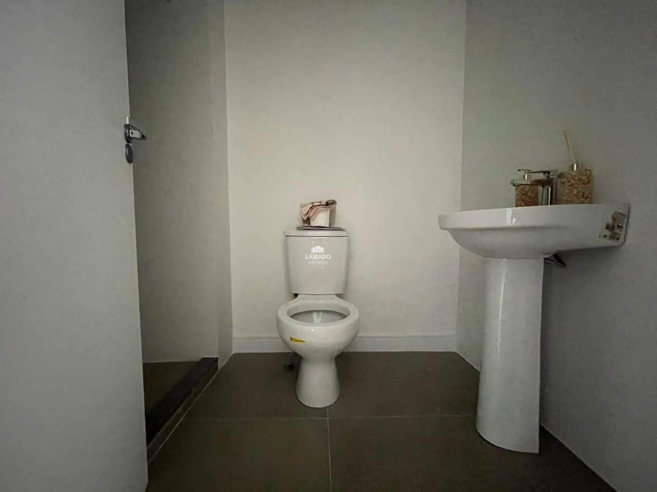 Apartamento para aluguel no Moinhos: 
