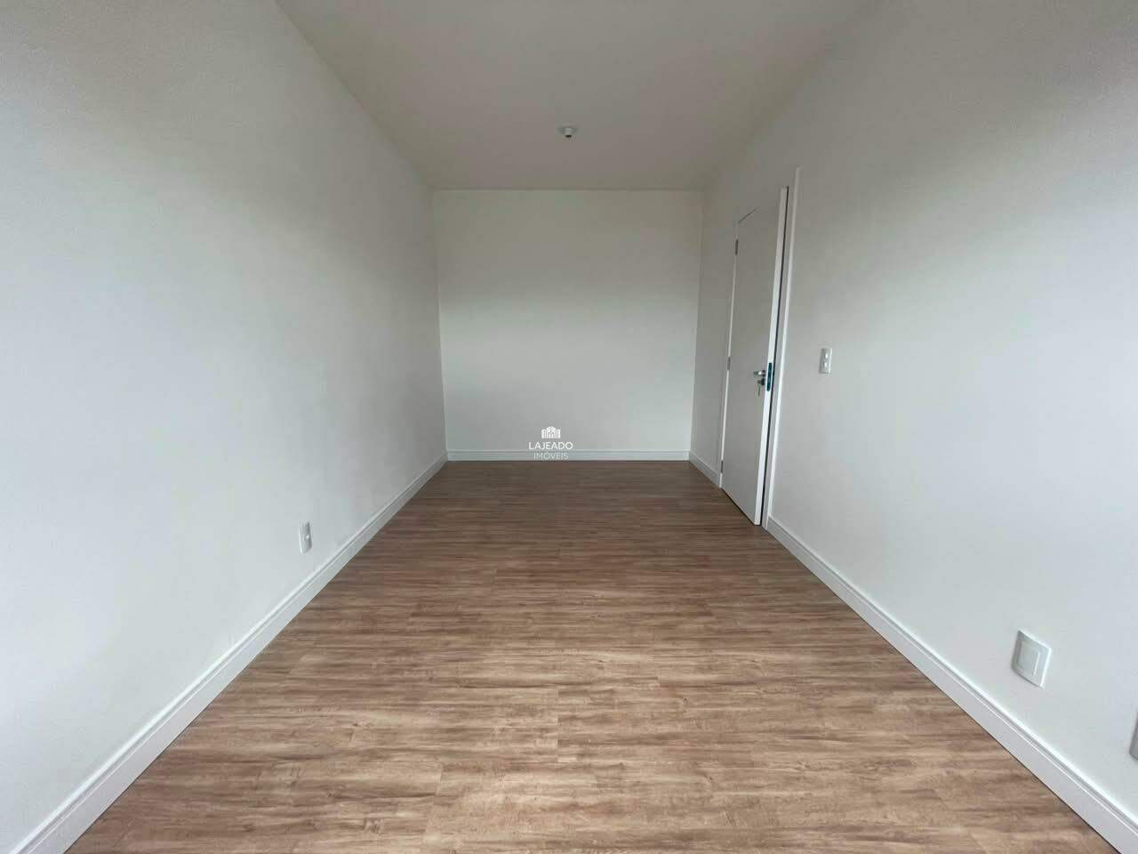 Apartamento para aluguel no Moinhos: 