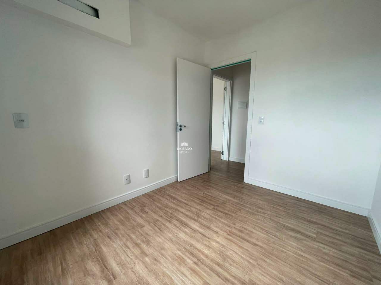 Apartamento para aluguel no Moinhos: 