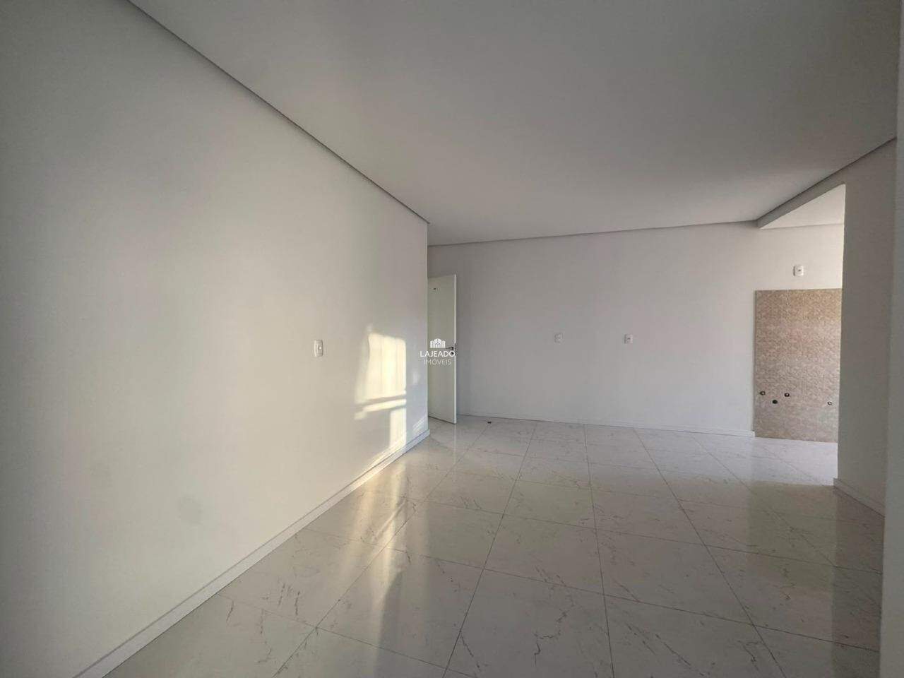 Apartamento à venda no Florestal: