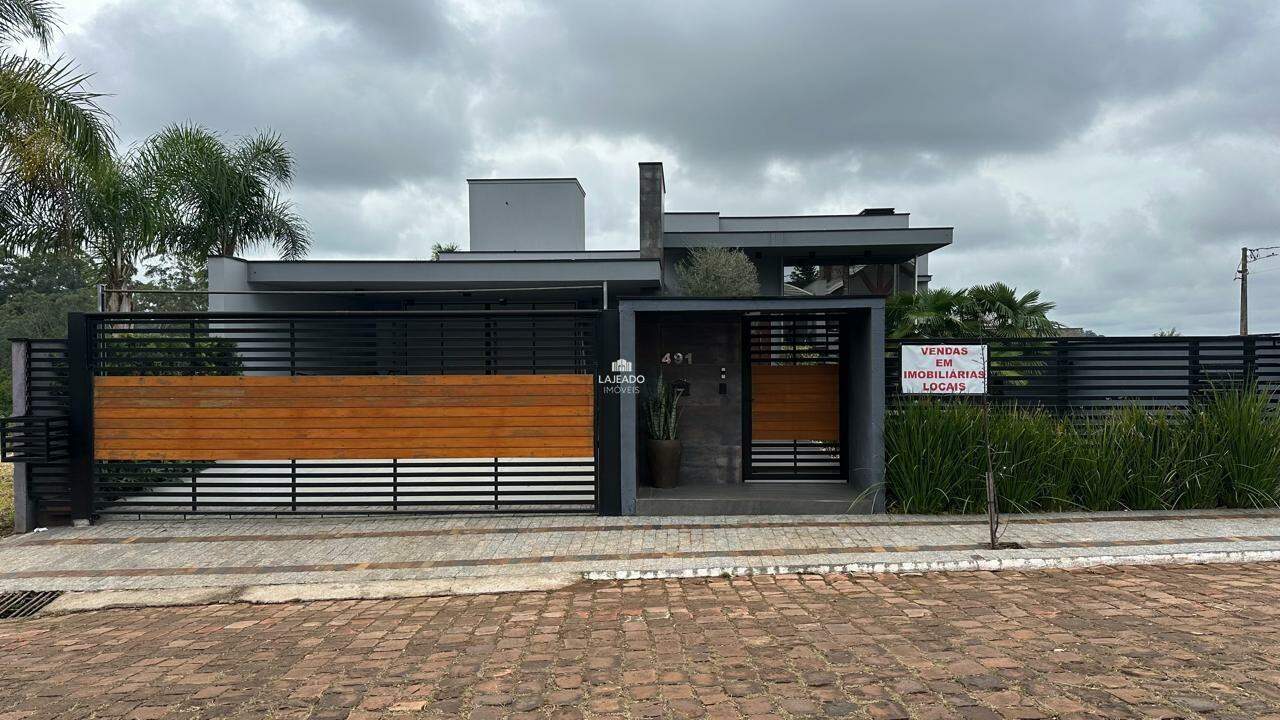 Casa à venda no Bom Pastor: 