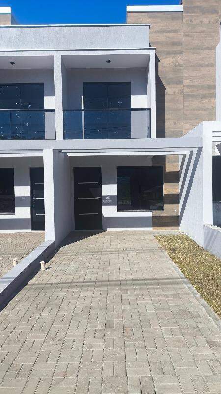 Sobrado à venda no Conventos: 
