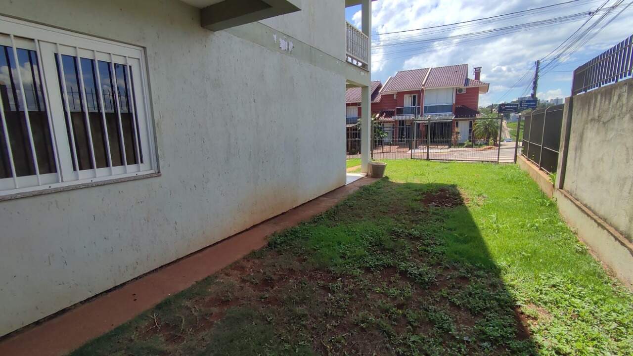 Sobrado à venda com 2 quartos, 70m² - Foto 4