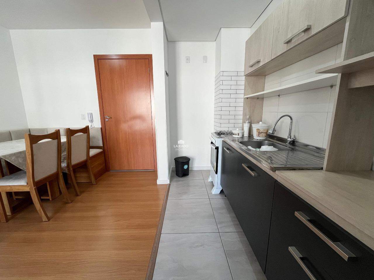 Apartamento, 2 quartos, 49 m² - Foto 2