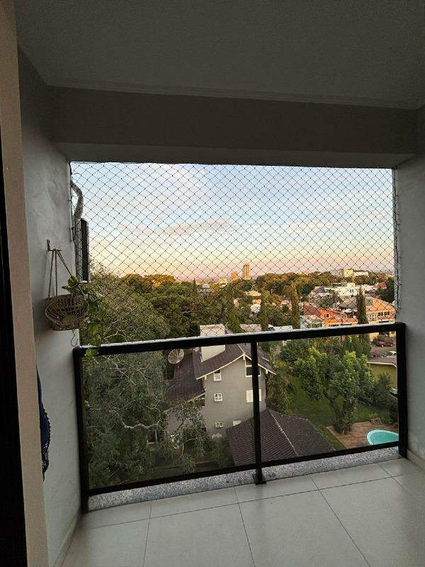 Apartamento à venda no Universitário: