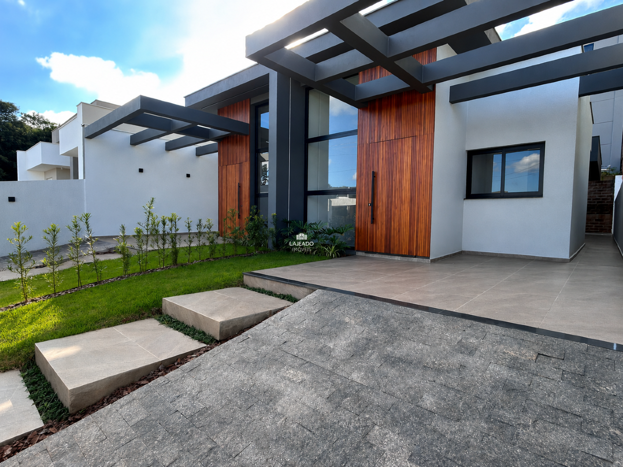 Casa, 3 quartos, 76 m² - Foto 2