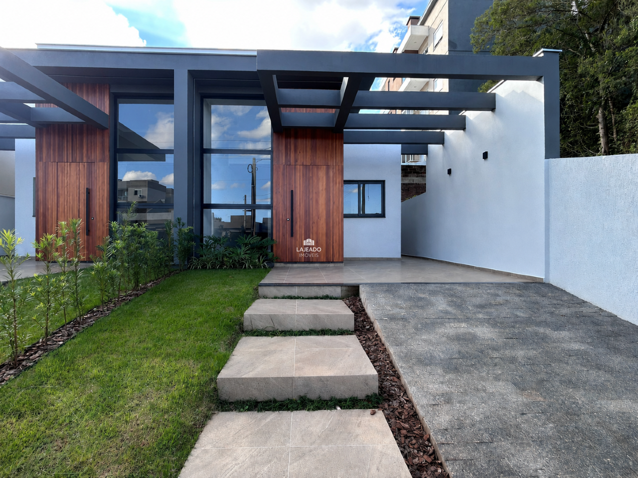 Casa, 3 quartos, 76 m² - Foto 1