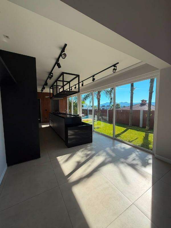 Casa, 3 quartos, 184 m² - Foto 9