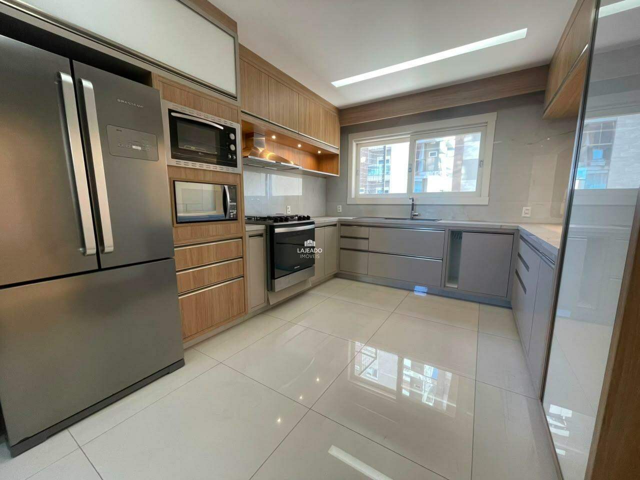 Apartamento, 3 quartos, 178 m² - Foto 9