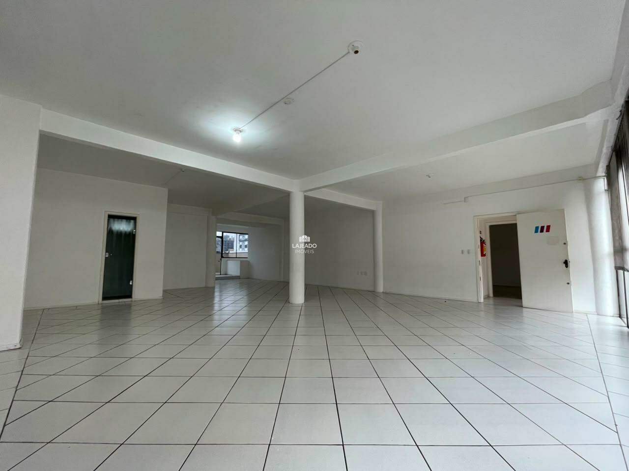 Sala-Conjunto, 240 m² - Foto 2