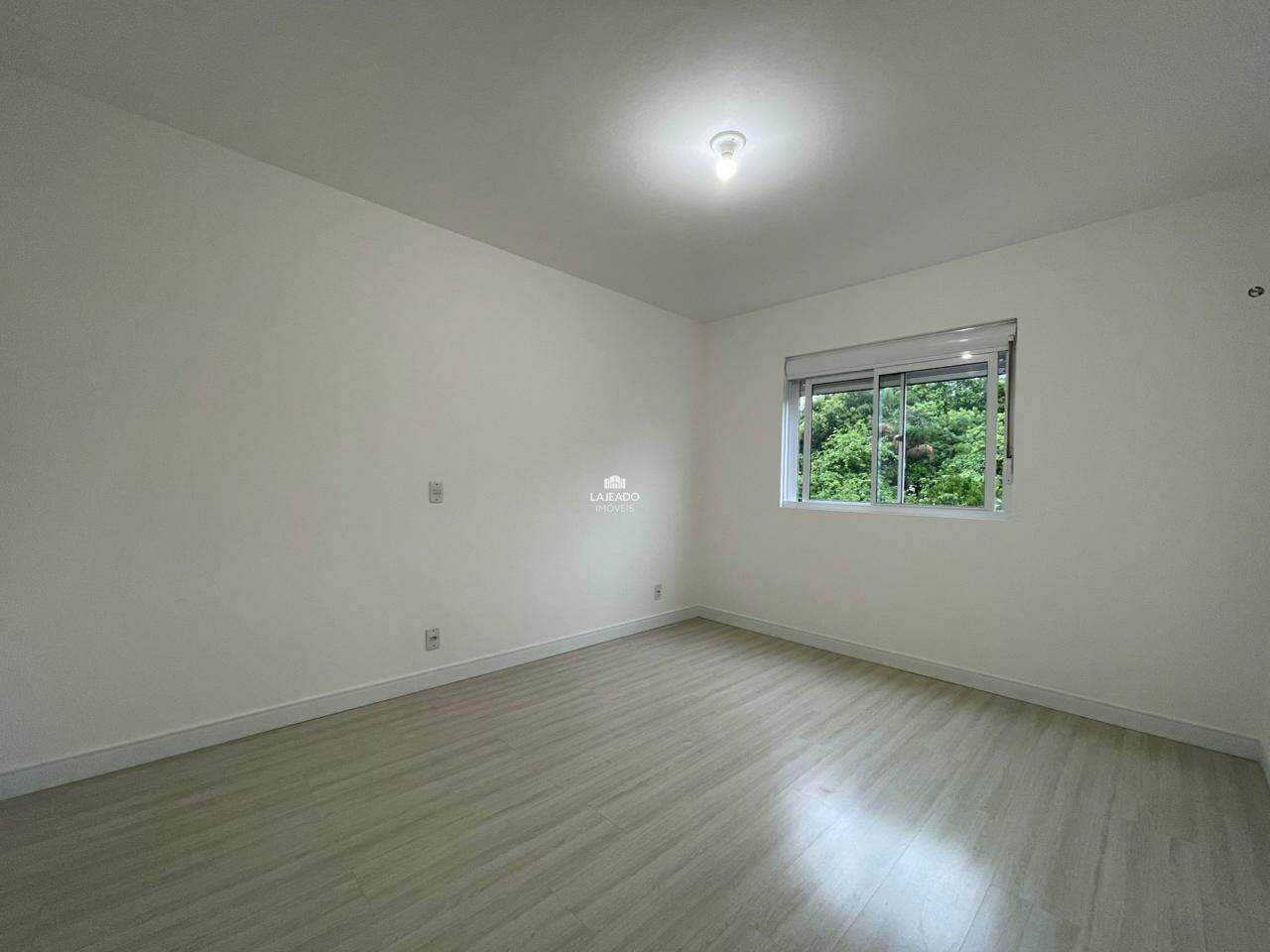 Apartamento à venda no Moinhos: 