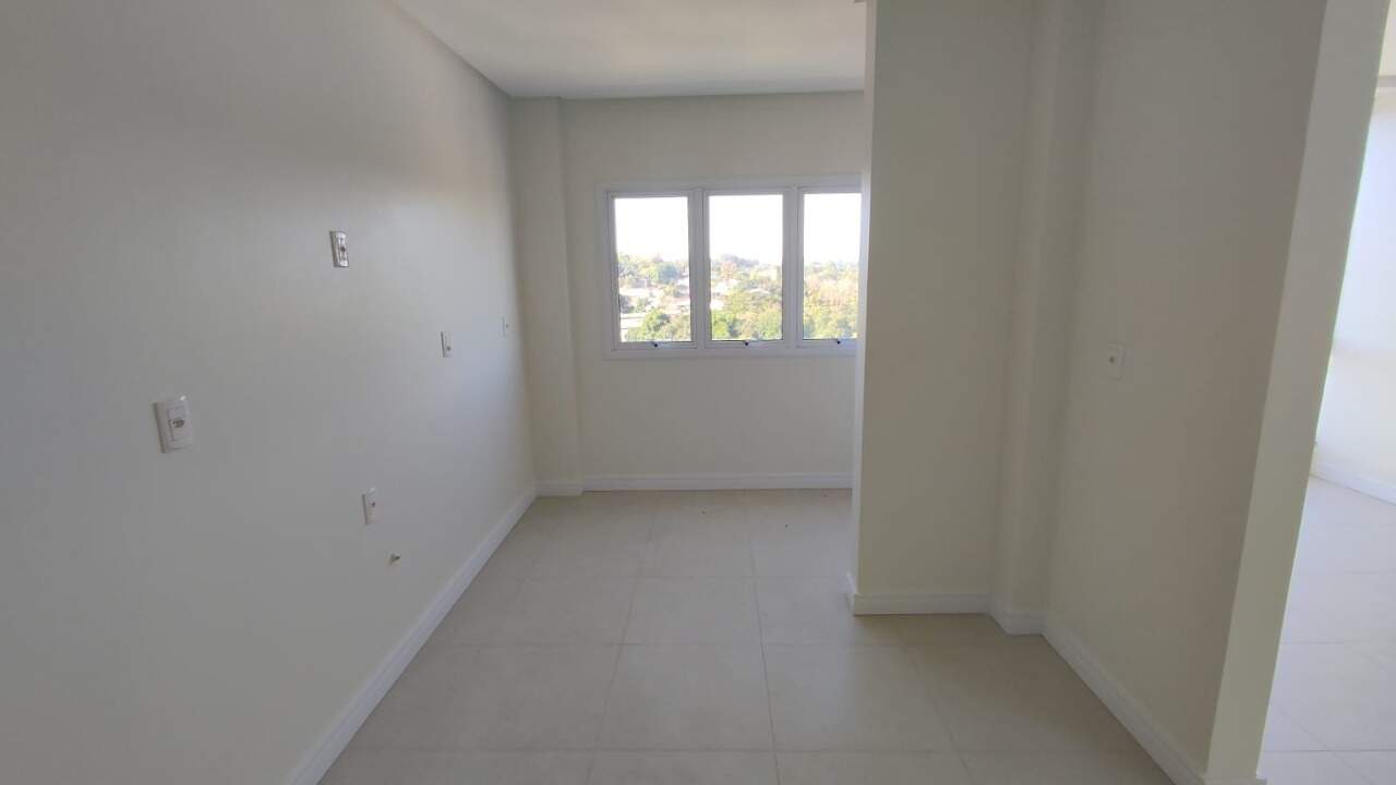 Apartamento à venda com 2 quartos, 70m² - Foto 9