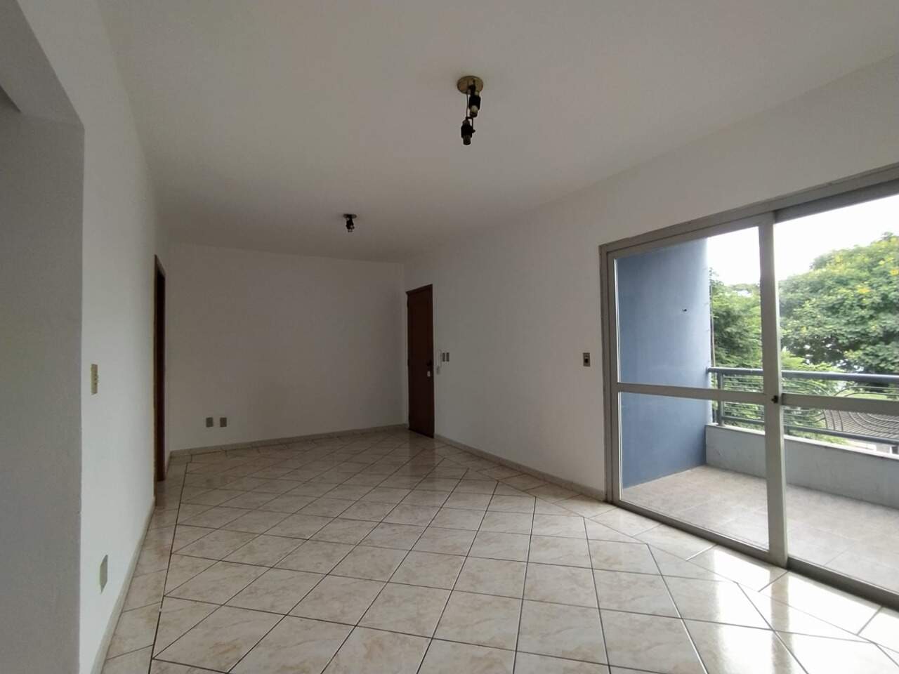 Apartamento, 3 quartos, 100 m² - Foto 3