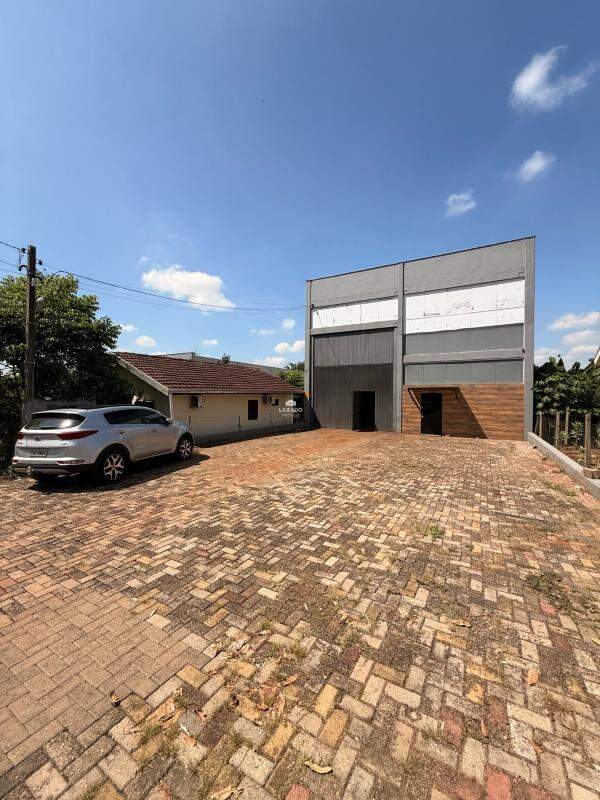 Loja-Salão, 415 m² - Foto 1