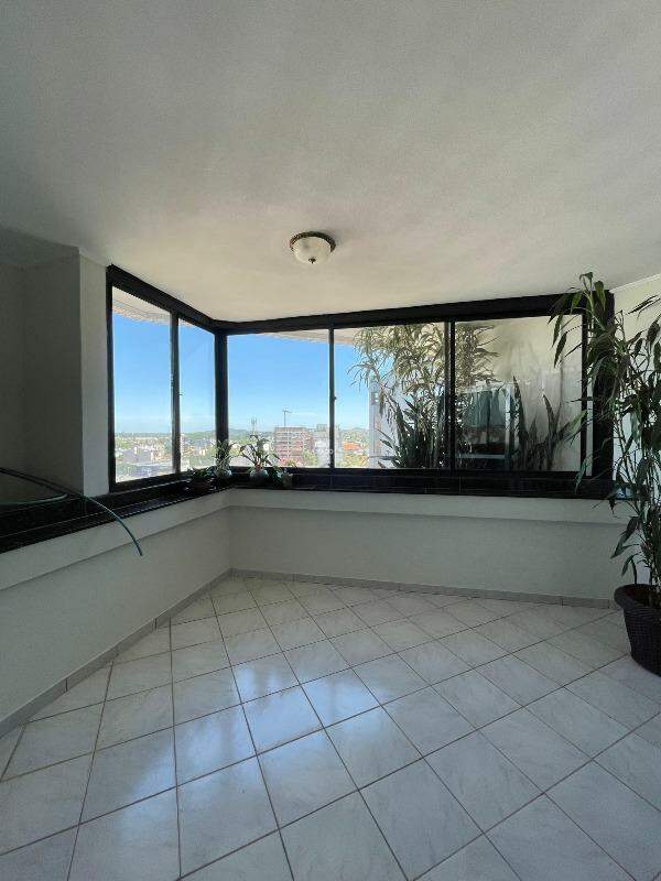 Cobertura, 3 quartos, 251 m² - Foto 7