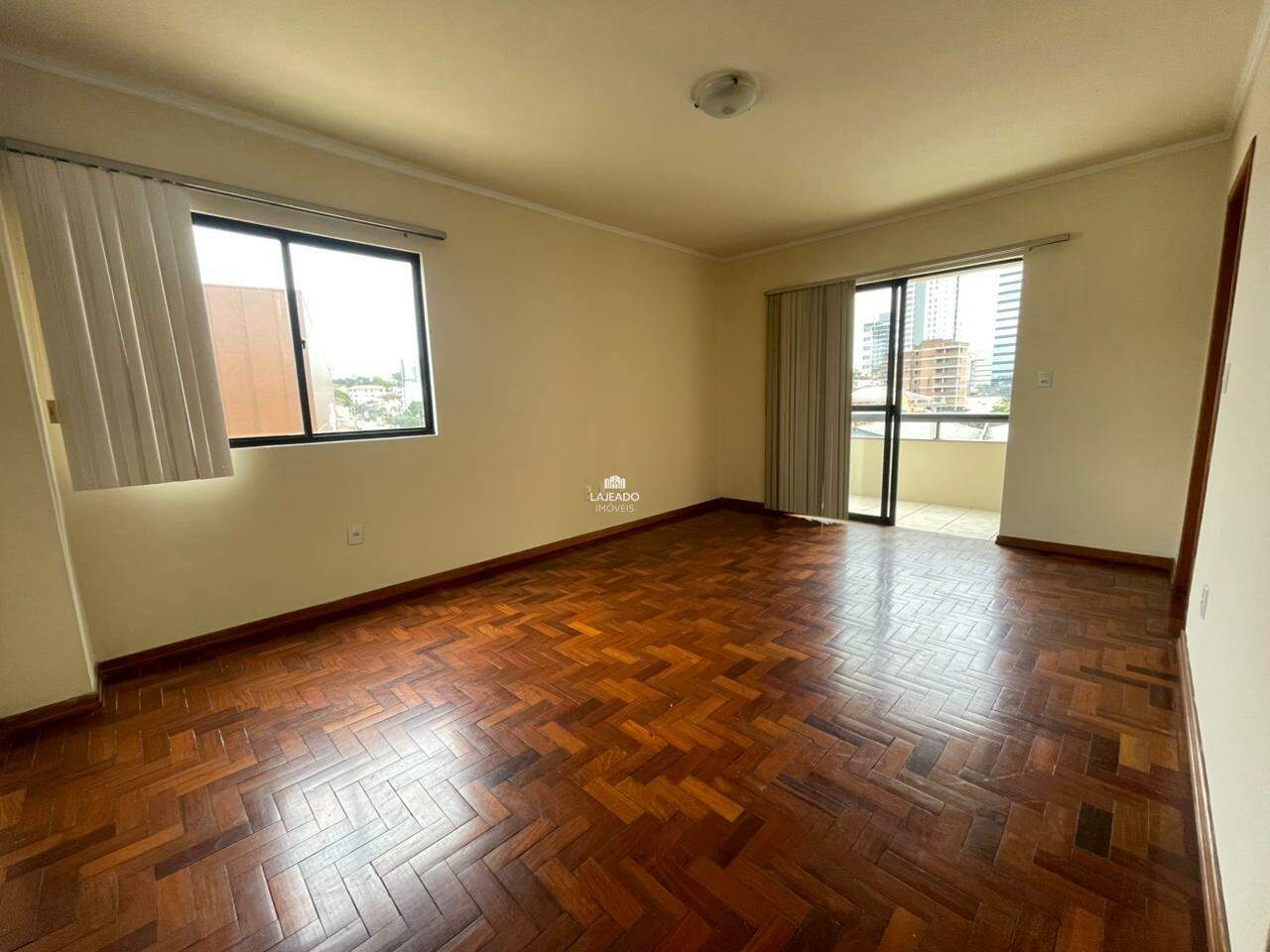 Apartamento, 2 quartos, 70 m² - Foto 2
