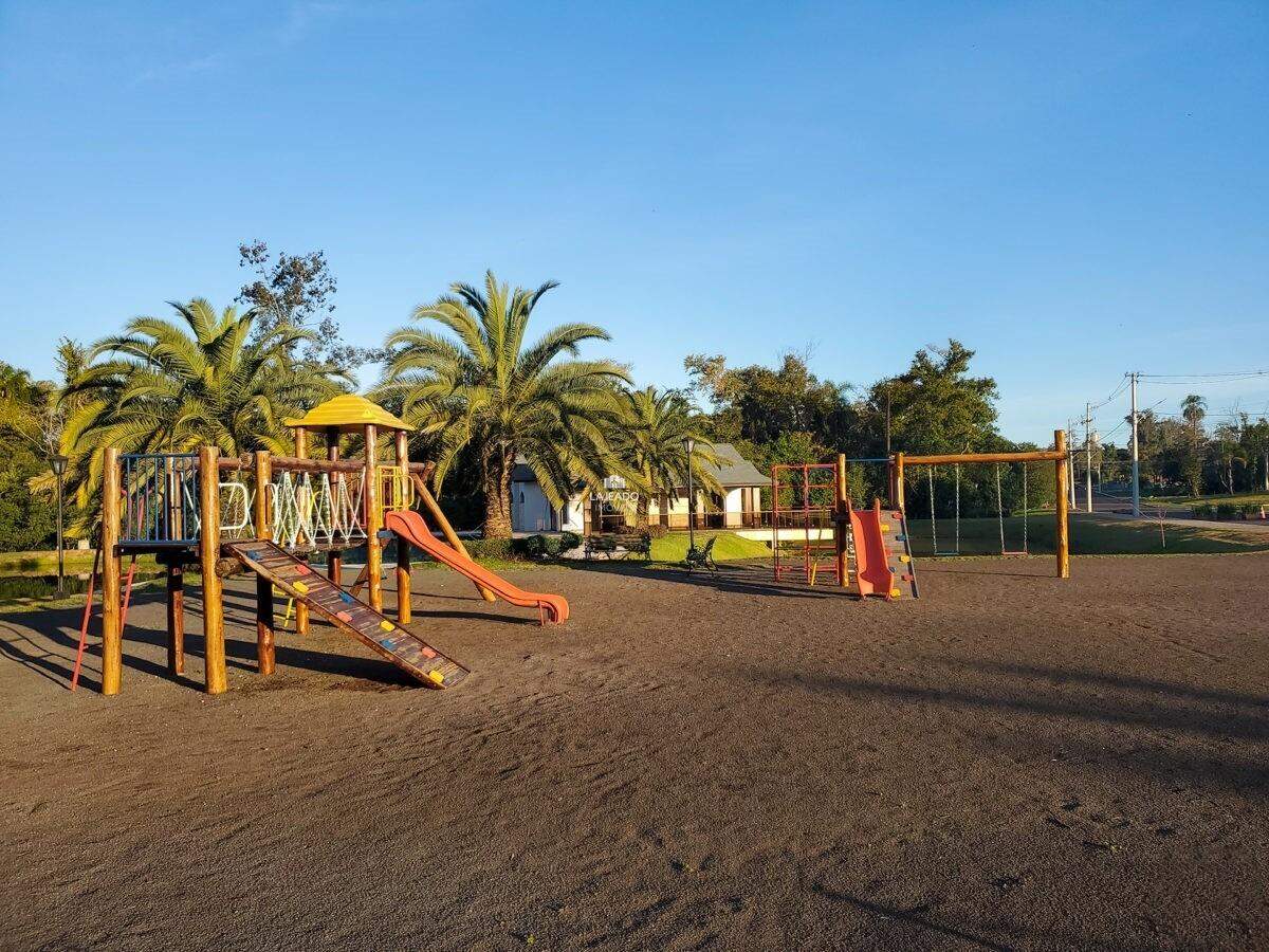 Terreno à venda no Conventos: