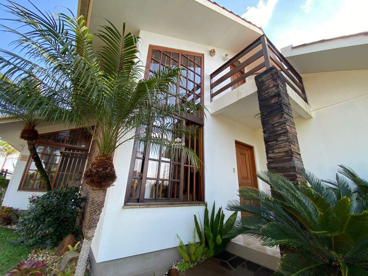 Casa para aluguel no Carneiros: 