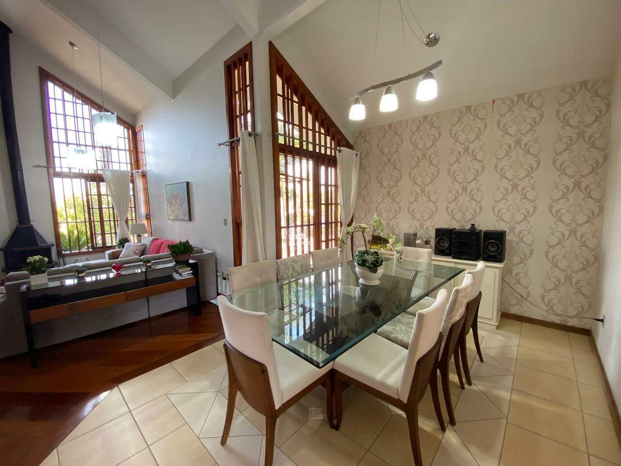 Casa para aluguel no Carneiros: 