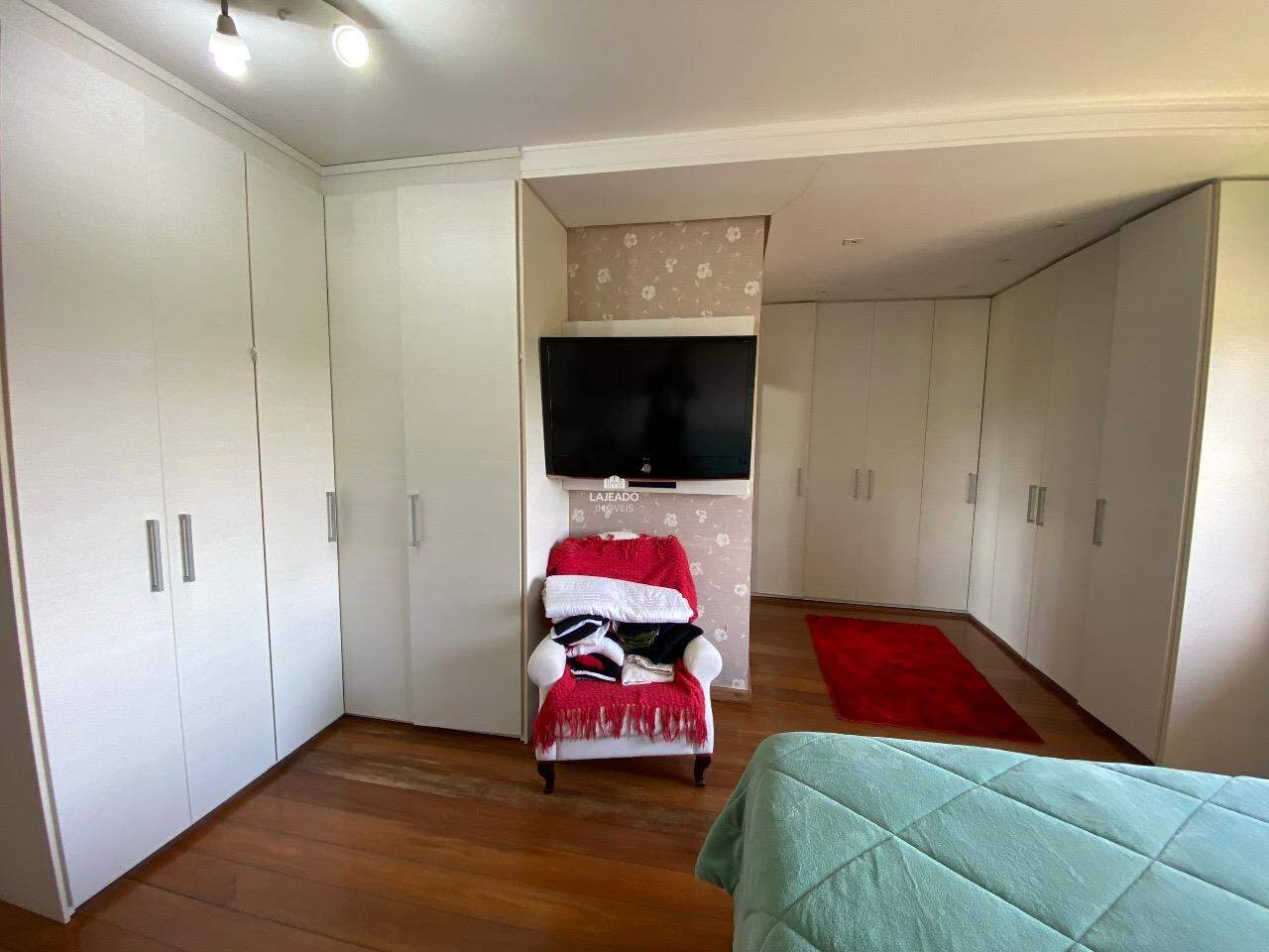 Casa para aluguel no Carneiros: 