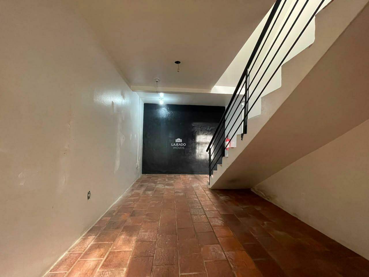 Sala para aluguel no Centro: