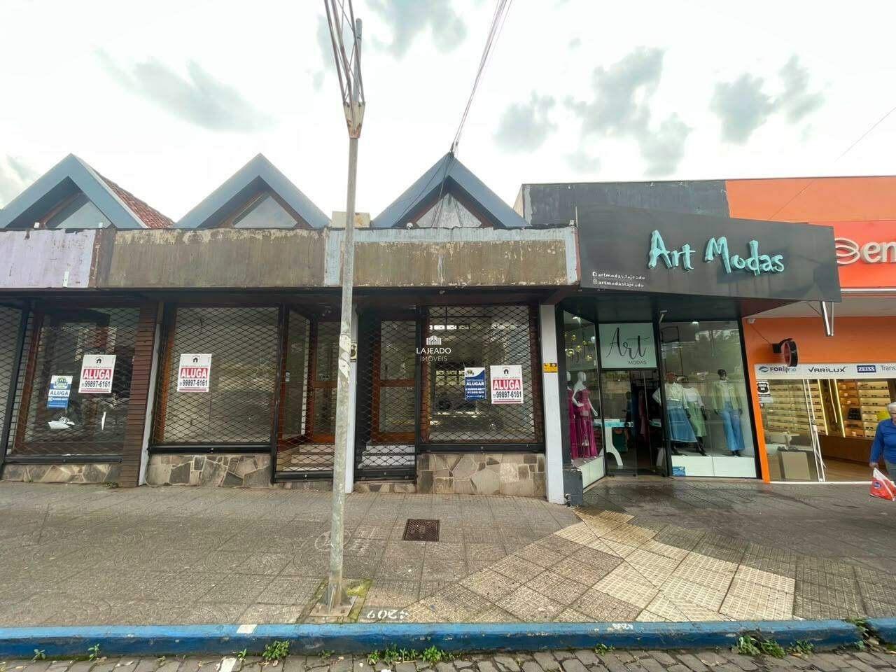 Sala para aluguel no Centro: 