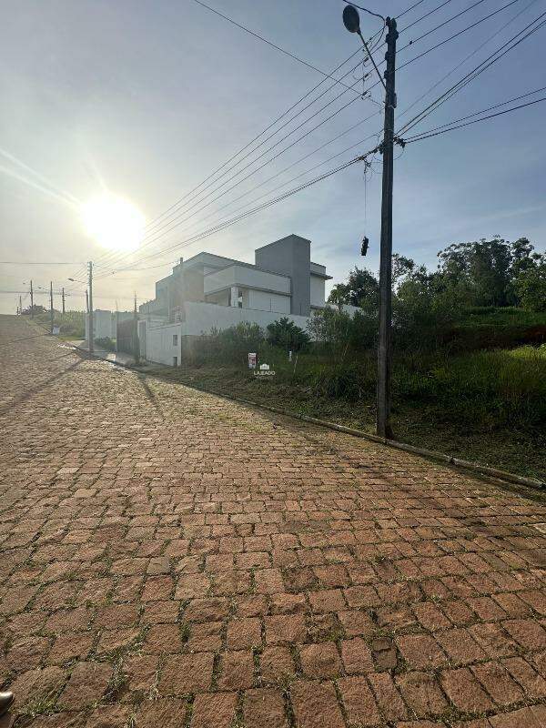 Terreno à venda no Carneiros: 