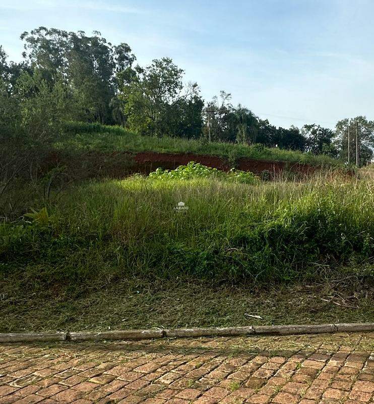 Terreno à venda no Carneiros: 