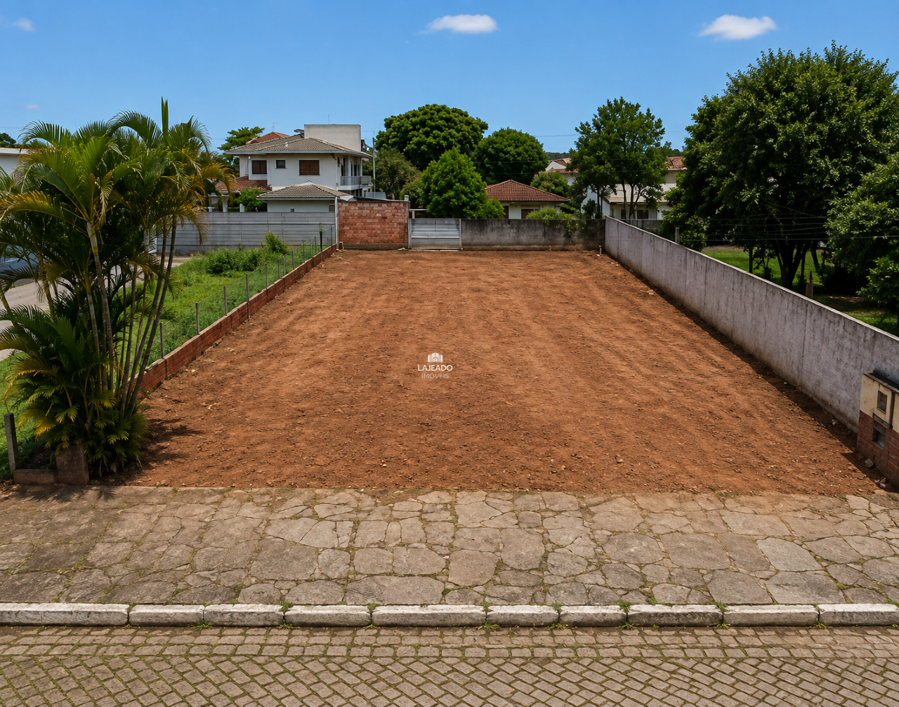 Terreno Comercial à venda no Americano: 