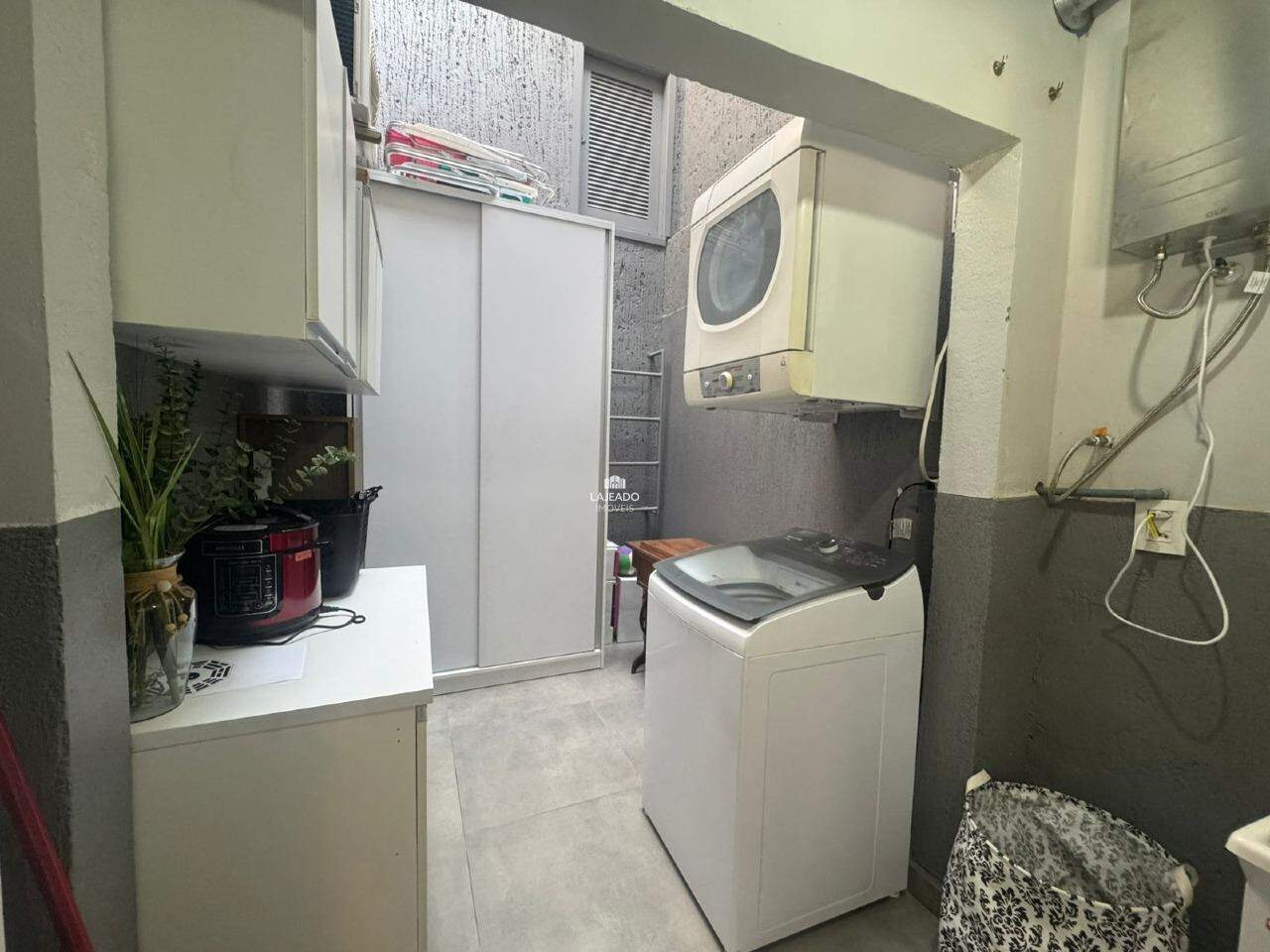 Casa, 3 quartos, 220 m² - Foto 23