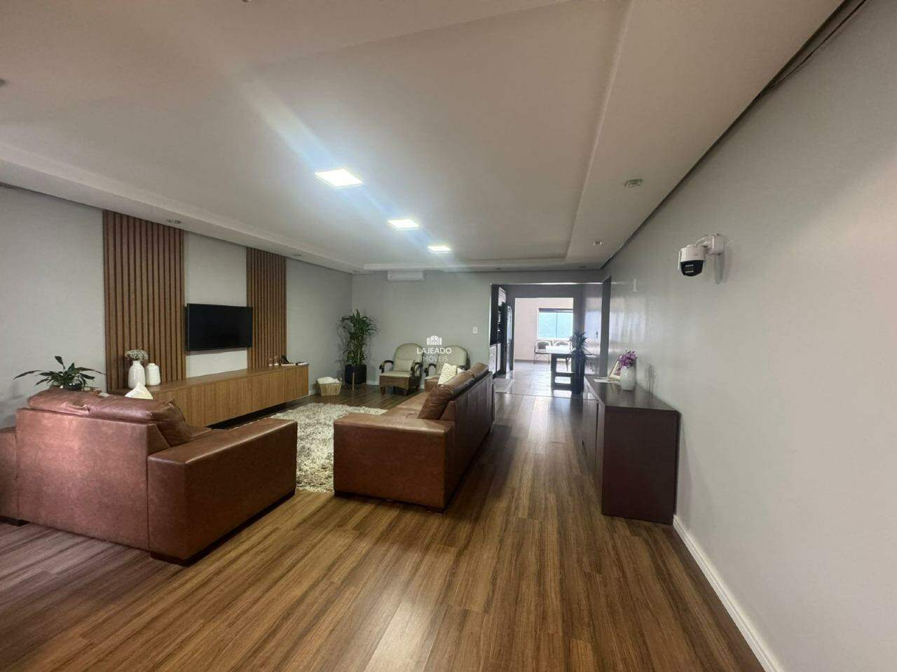 Casa, 3 quartos, 220 m² - Foto 9