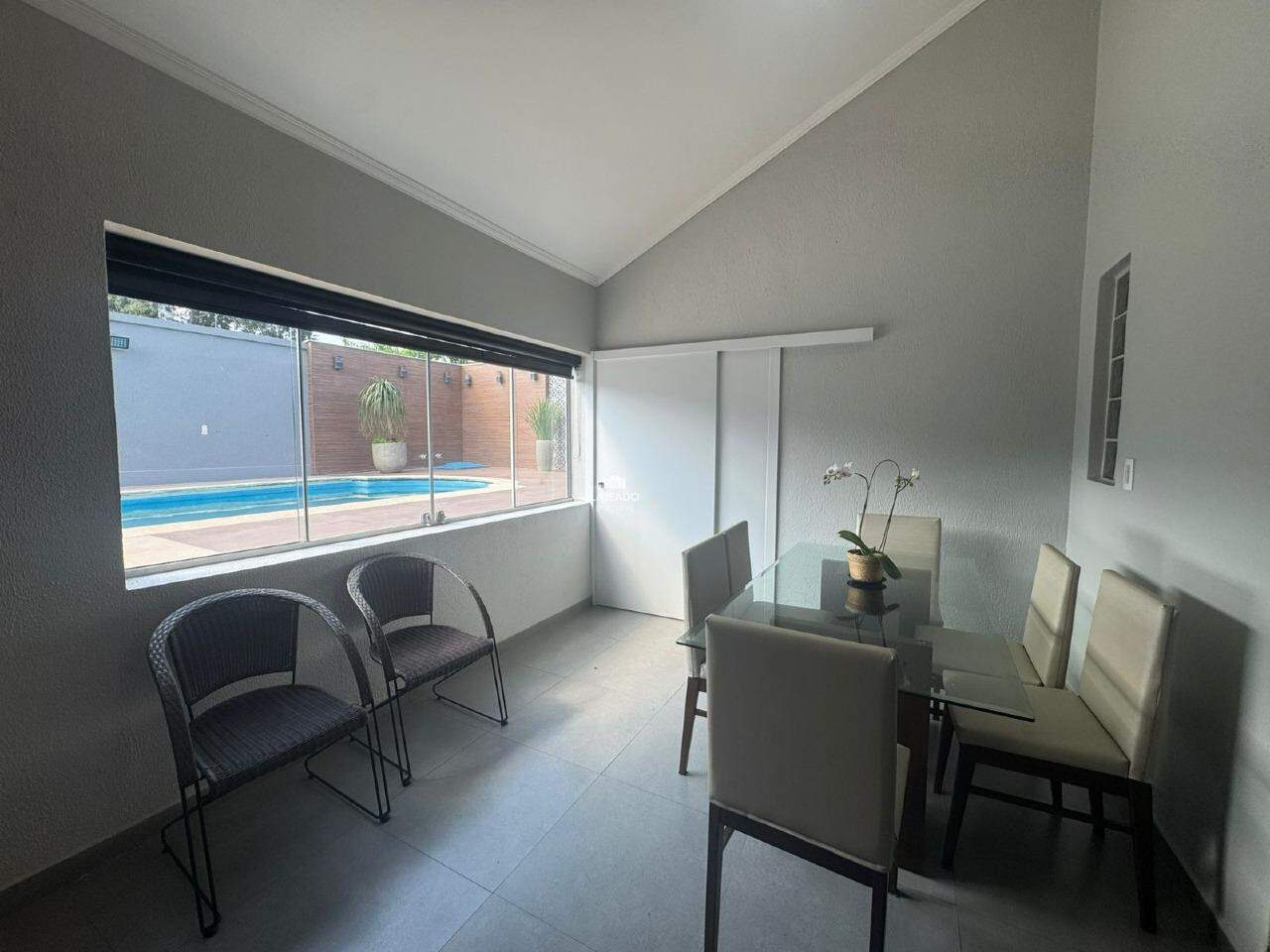 Casa, 3 quartos, 220 m² - Foto 12