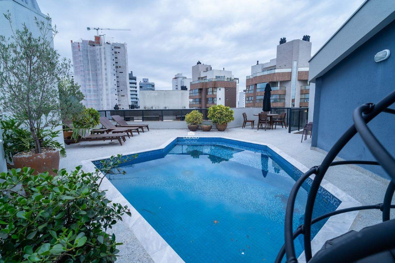 Cobertura, 4 quartos, 683 m² - Foto 2