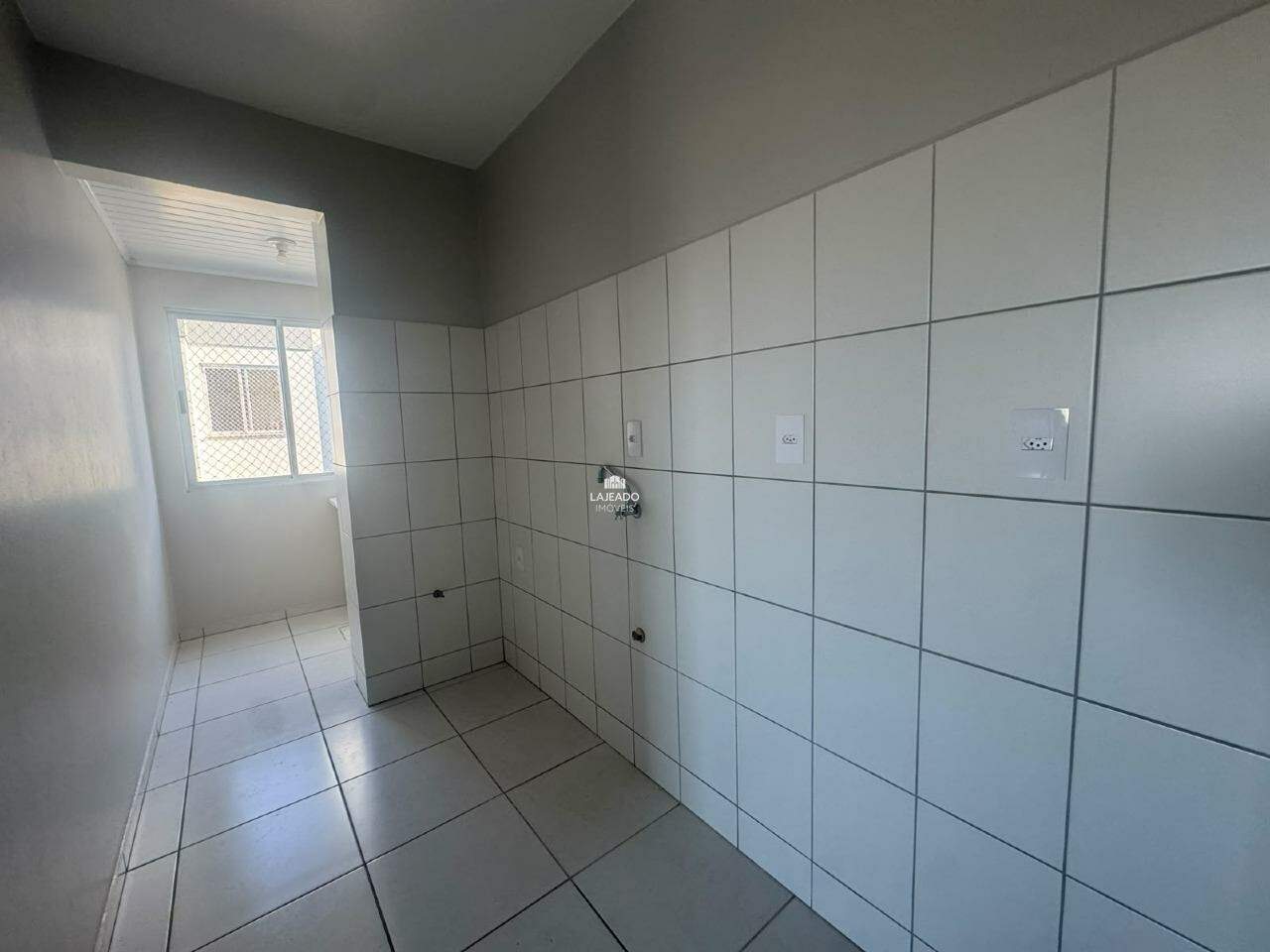 Apartamento à venda no Universitário: 