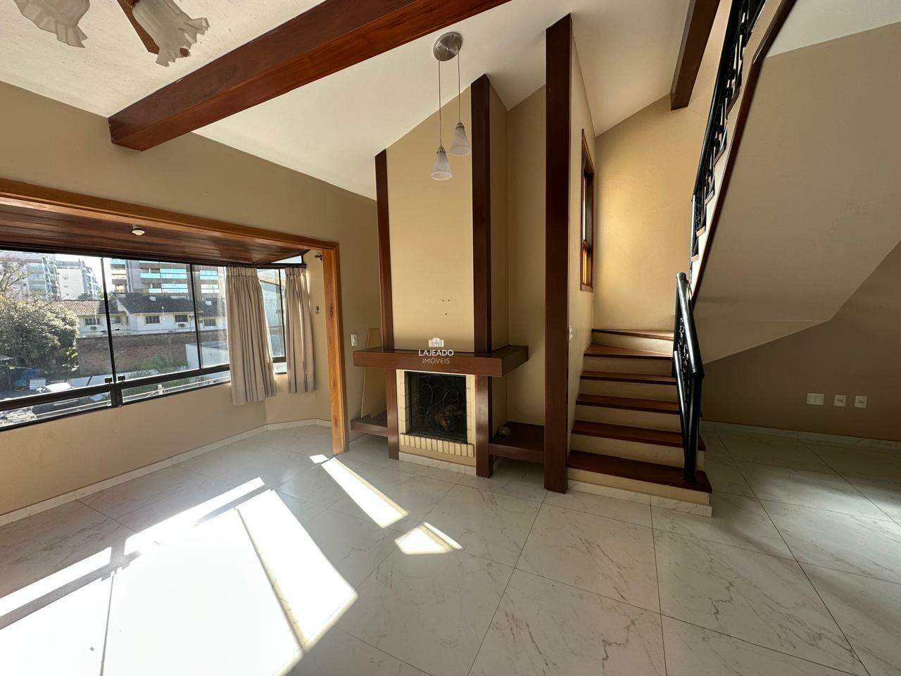 Apartamento, 3 quartos, 134 m² - Foto 2