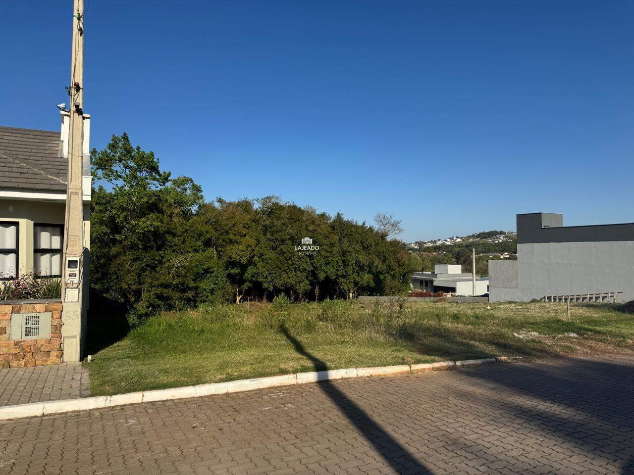 Terreno à venda no Conventos: 