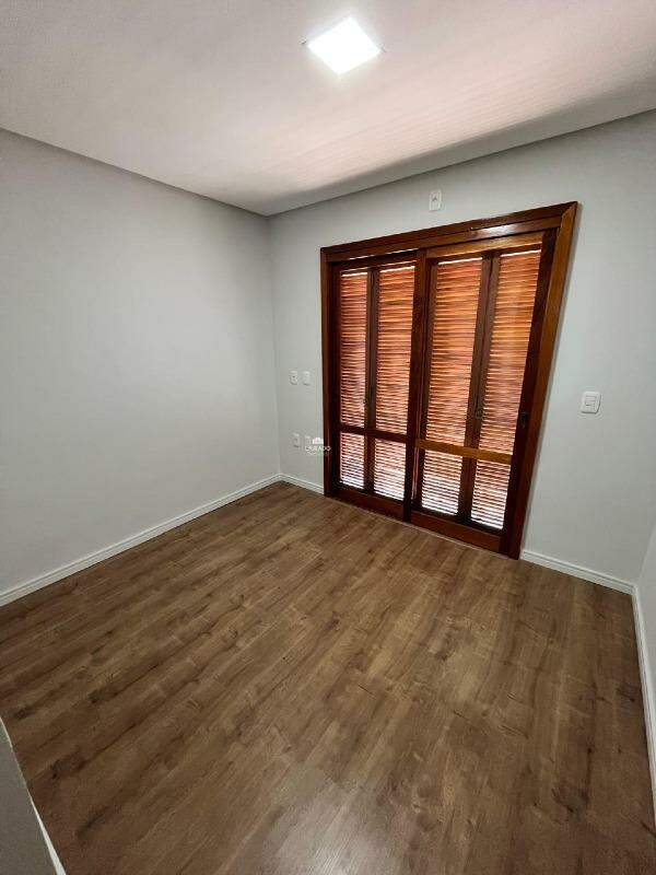 Sobrado à venda no Moinhos: 