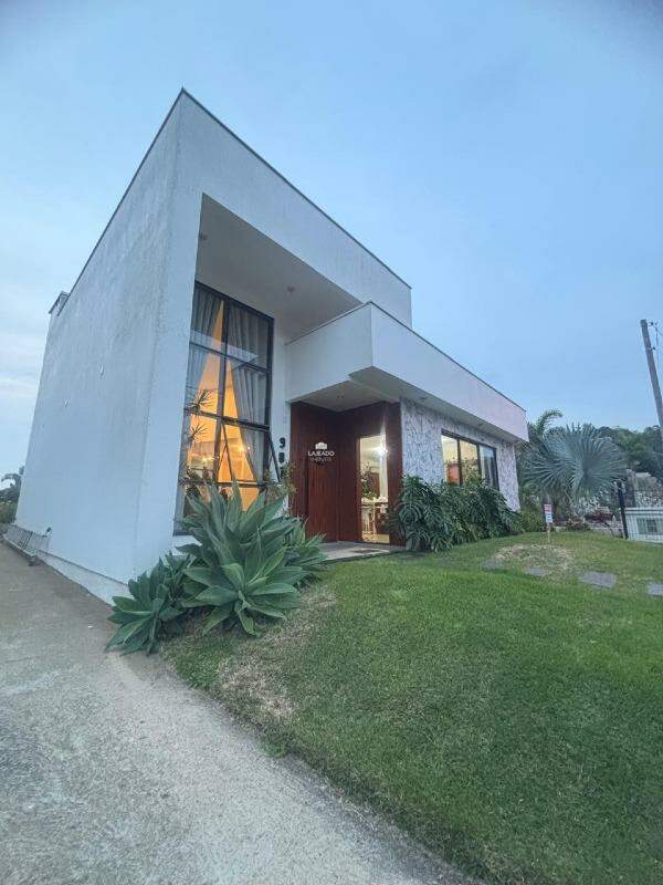 Casa, 2 quartos, 115 m² - Foto 1