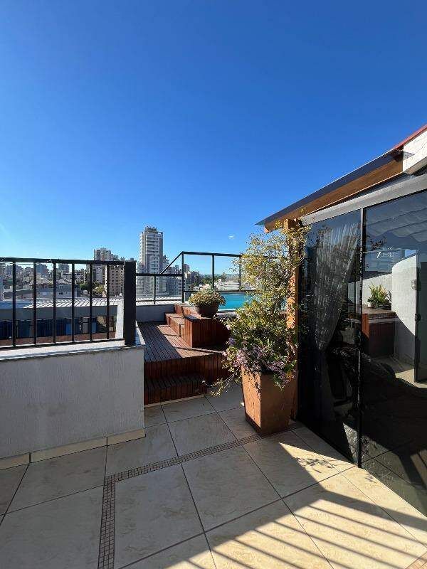 Cobertura, 4 quartos, 205 m² - Foto 4