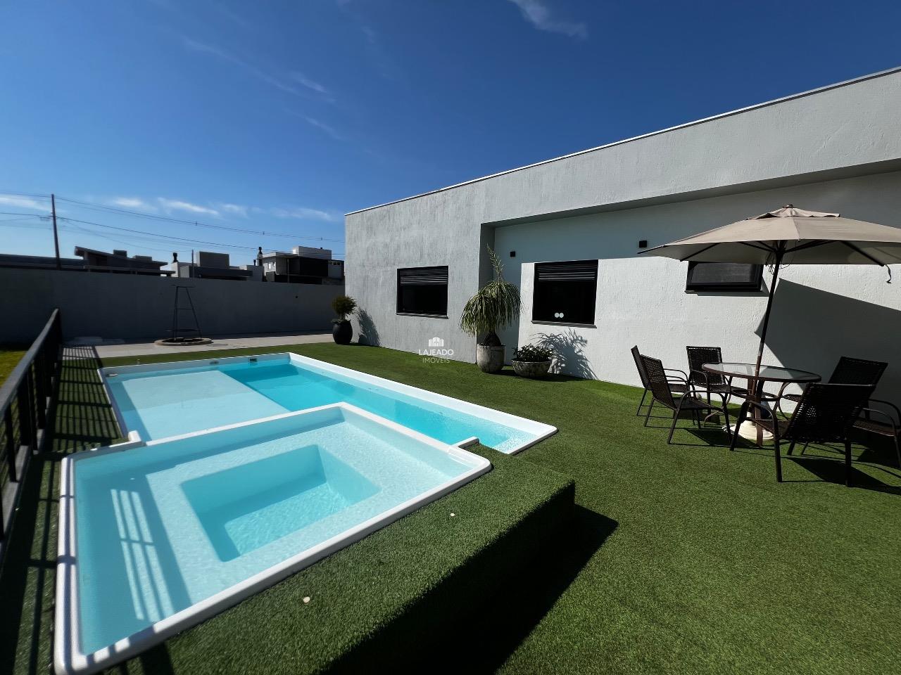 Casa em Condomínio à venda no Conventos: 
