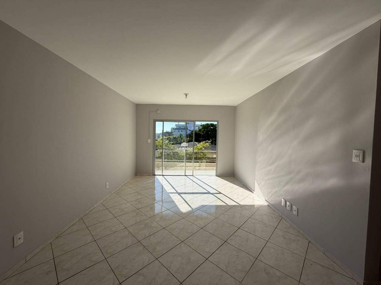 Apartamento à venda no Florestal: 