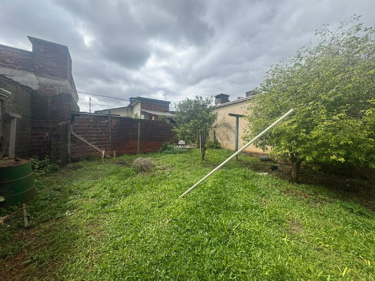 Casa à venda no Planalto: 