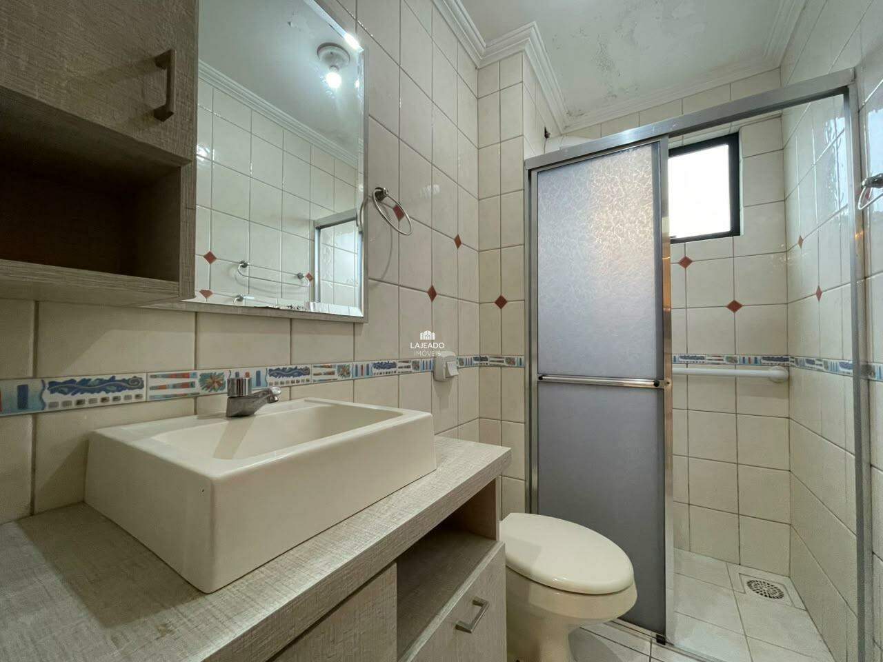 Apartamento para aluguel no Centro: 