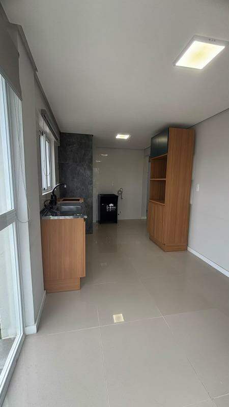 Apartamento à venda no Universitário: 