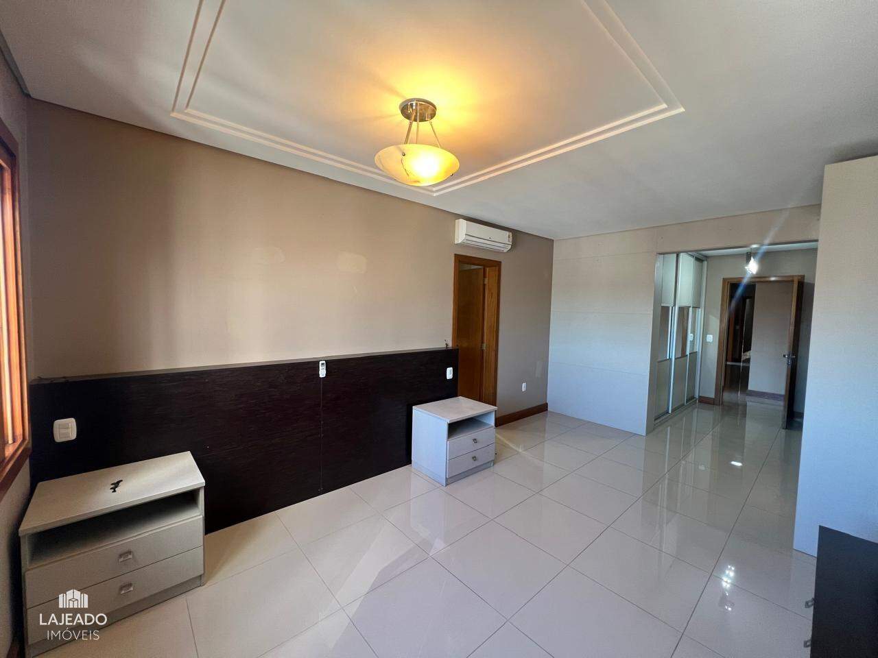 Apartamento à venda com 3 quartos, 159m² - Foto 19