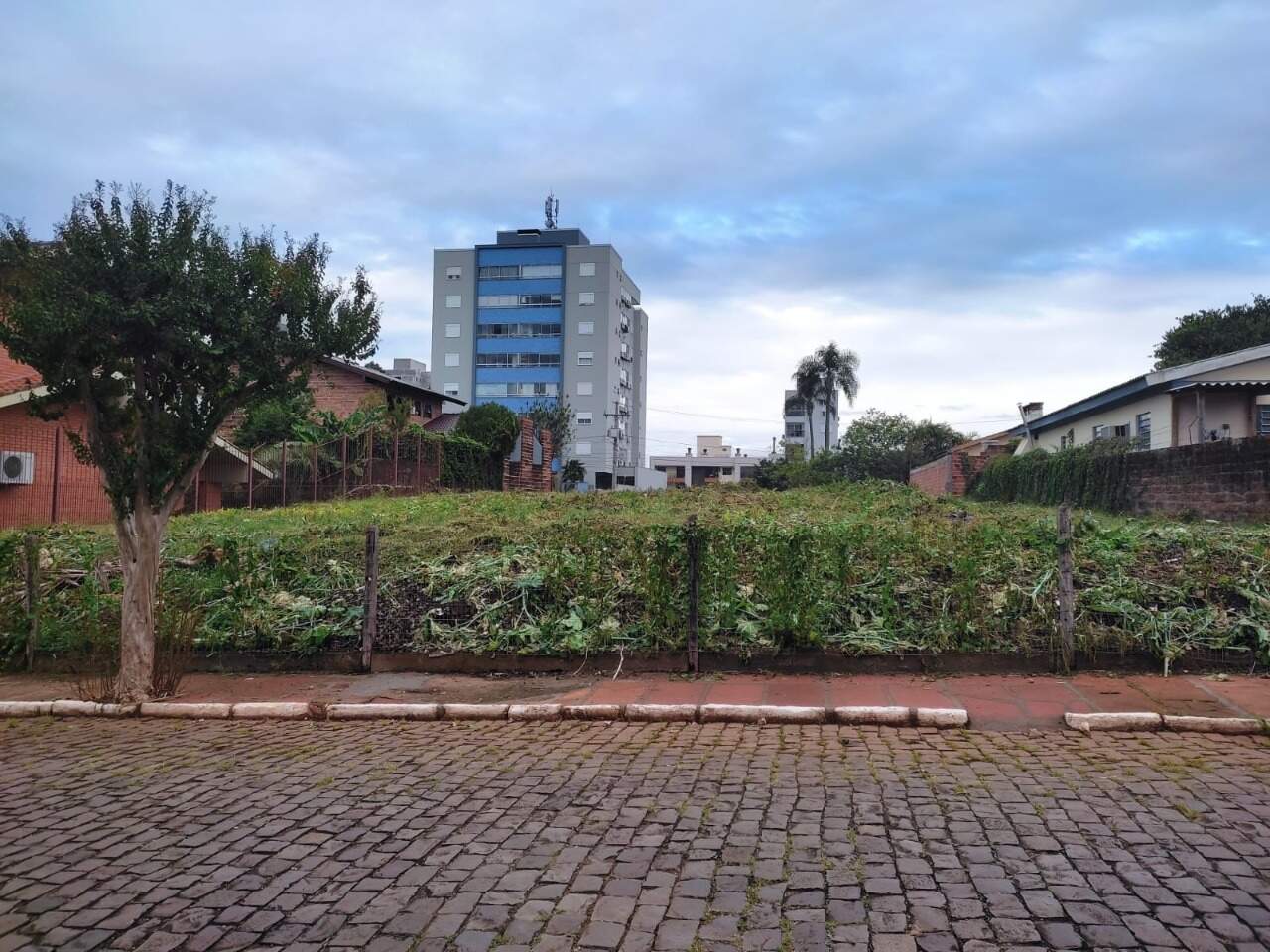 Terreno à venda, 1320m² - Foto 2